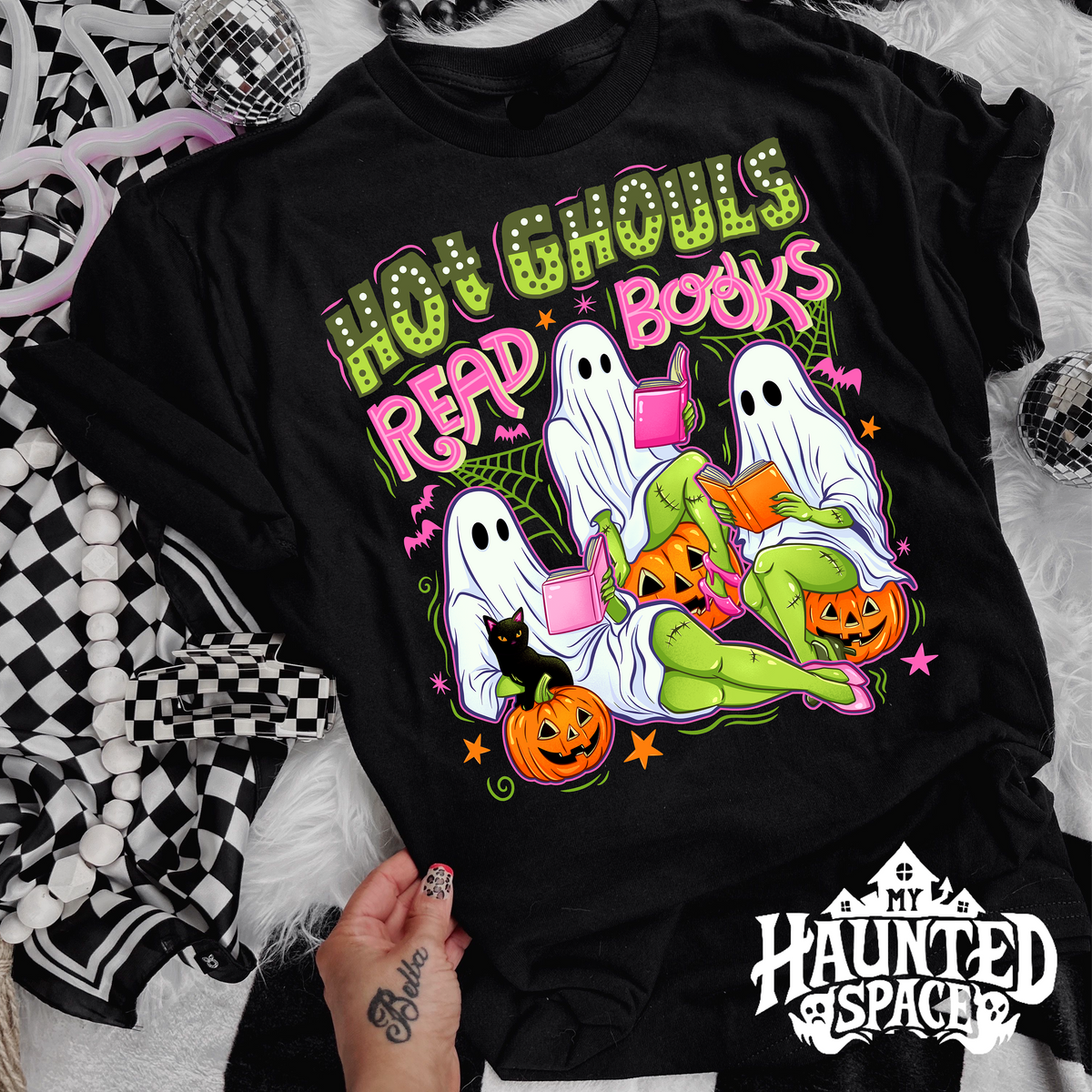 Hot Ghouls Read TEE