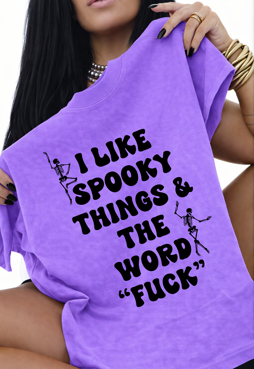 I Like Spooky Things TEE