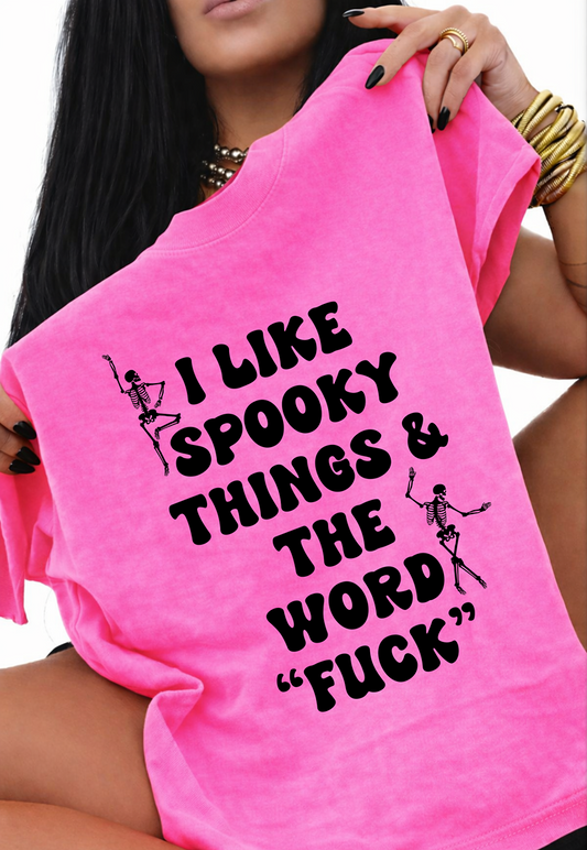 I Like Spooky Things TEE